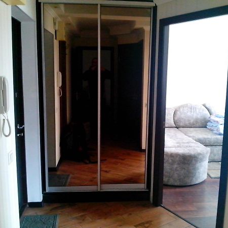Beautiful And Comfortable 2 Rooms Apartment Kyiv Exterior photo