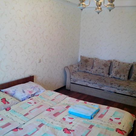 Beautiful And Comfortable 2 Rooms Apartment Kyiv Exterior photo