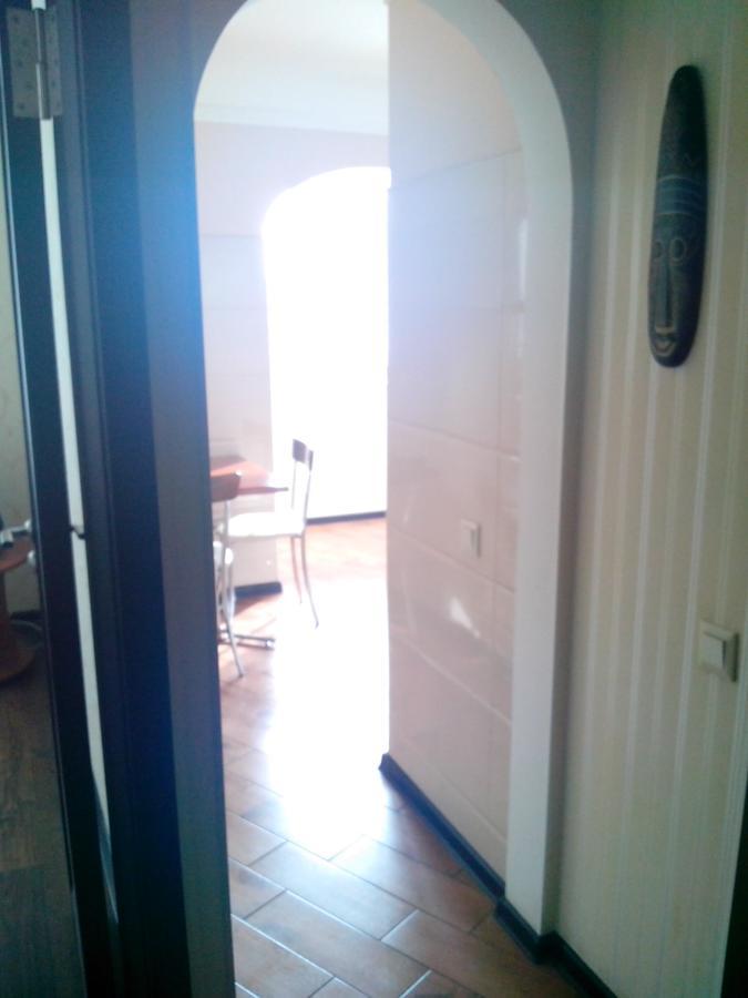 Beautiful And Comfortable 2 Rooms Apartment Kyiv Exterior photo